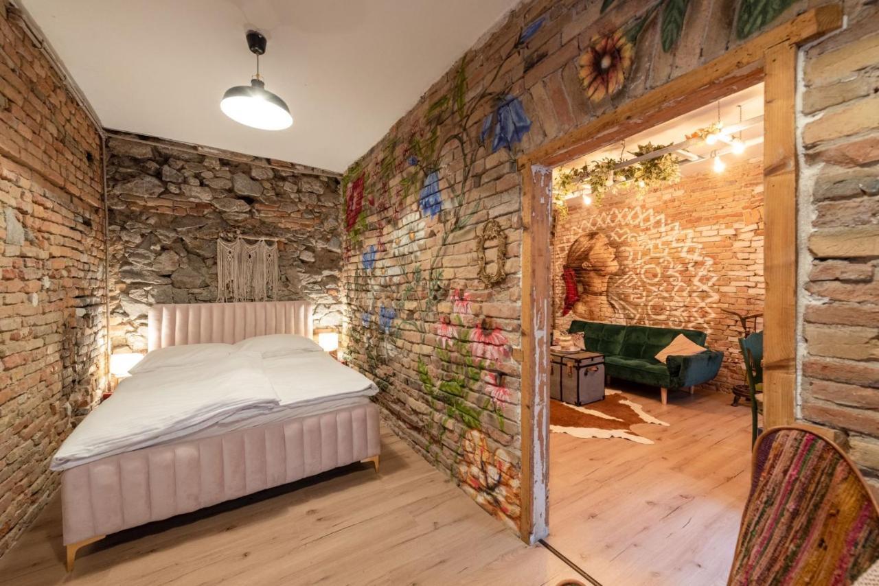 Accommodation At The Folklore Apartment Bratislava Exterior photo