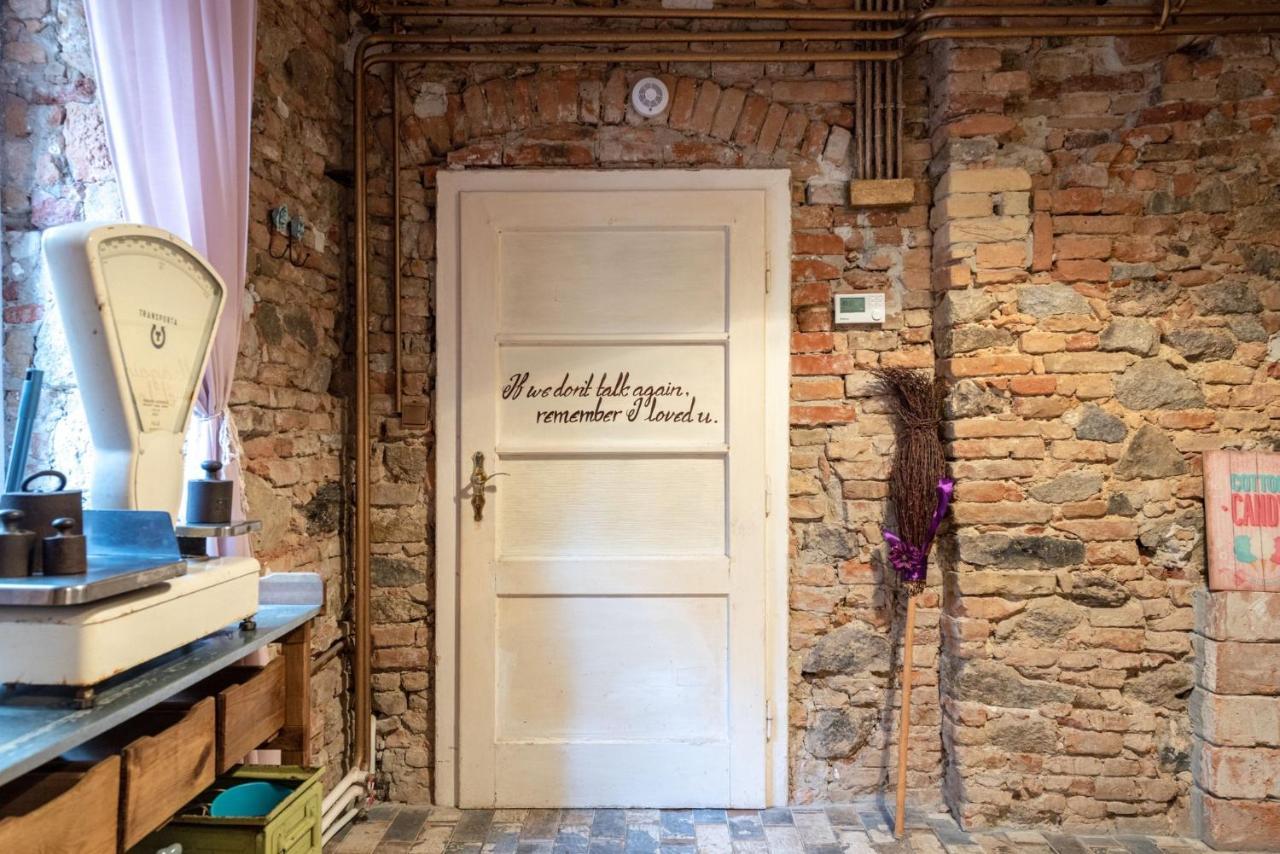 Accommodation At The Folklore Apartment Bratislava Exterior photo